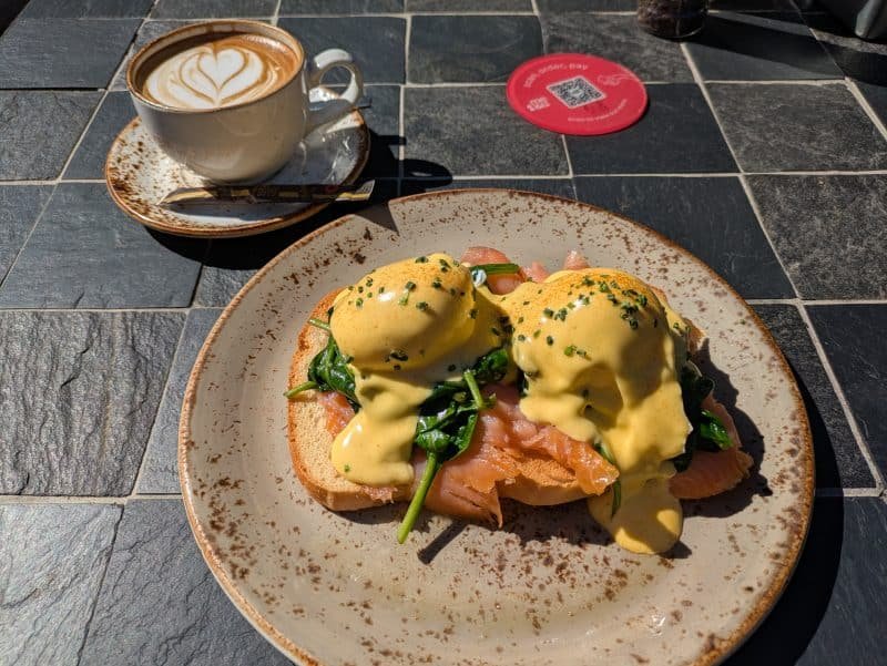GF Eggs Benedict at Tasting Deck